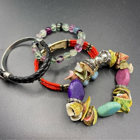 Jewelry - Bracelet Bundle Stretchy Beaded Leather Glass Various Styles Lot of 4